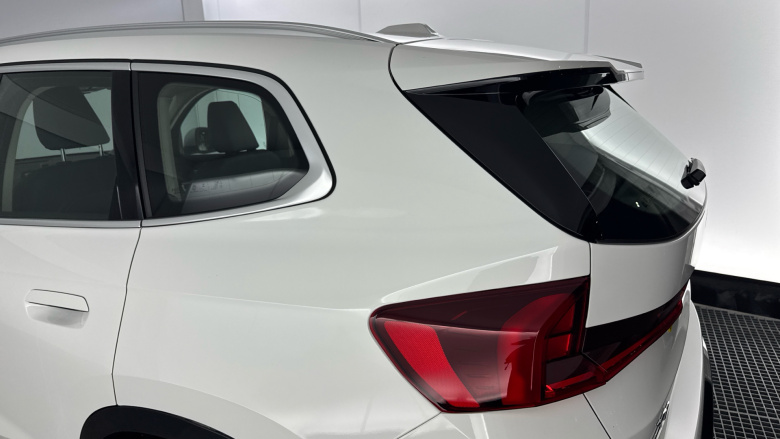 BMW X1 xDrive 23i MHT xLine 5dr Step Auto Petrol Estate